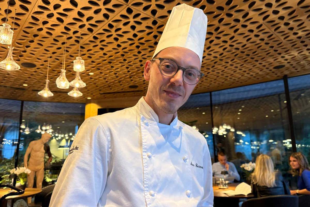 Granbaita Gourmet, il ristorante che cucina davvero: Marc Bernardi riporta il fuoco in Val Gardena 